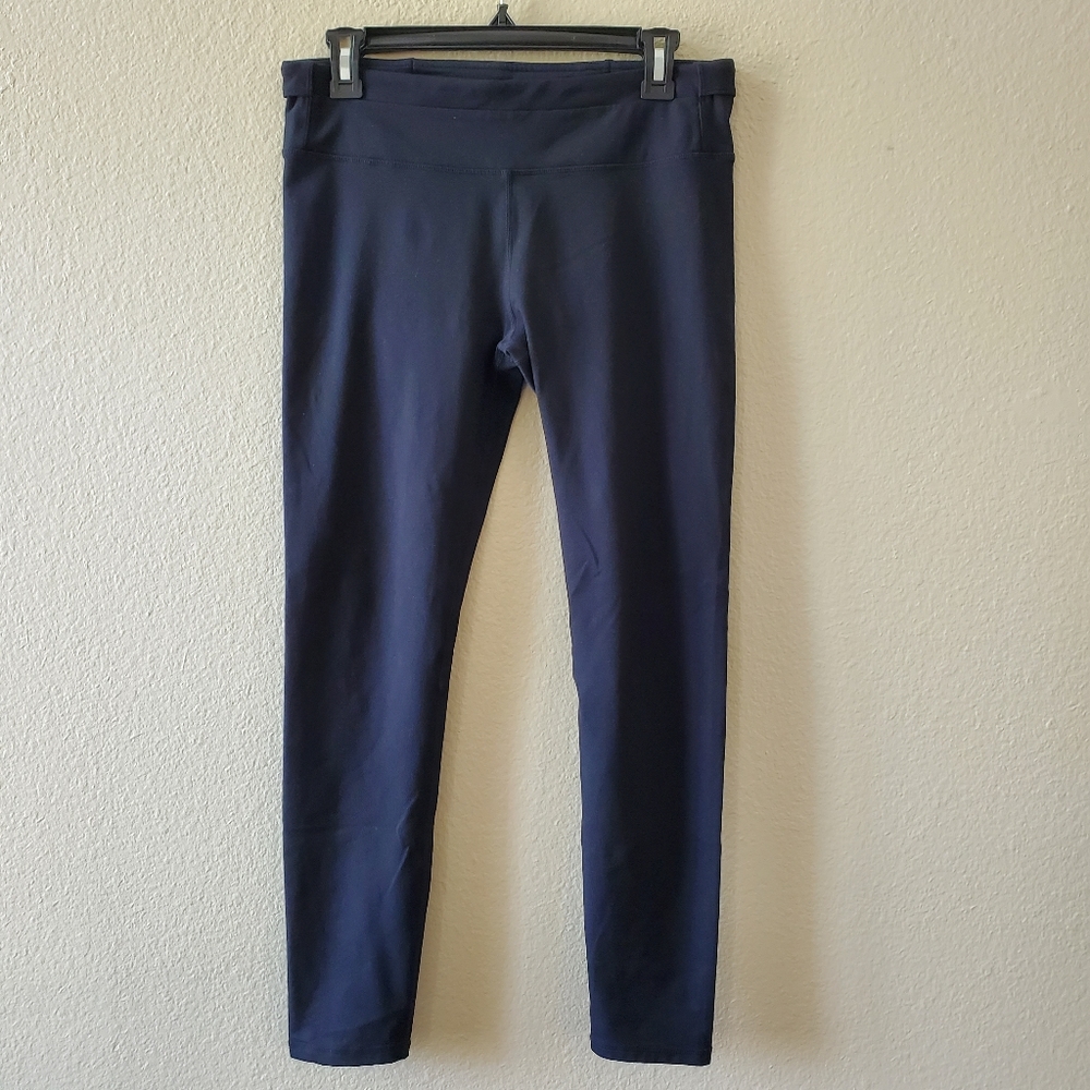 Fabletics | Trinity High-Waist Utility Ankle Length Legging Back Zip Pocket • M